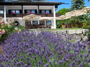 Отель Gästehaus Seehof  Кохель-Ам-Зее